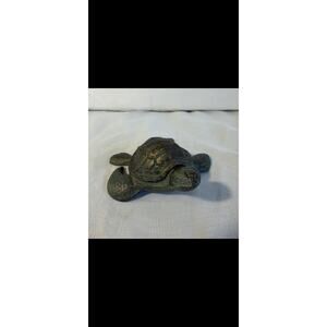 Vintage Cast Iron Turtle Trinket Box/Jewelry Box Beach Animal Theme Brushed Teal